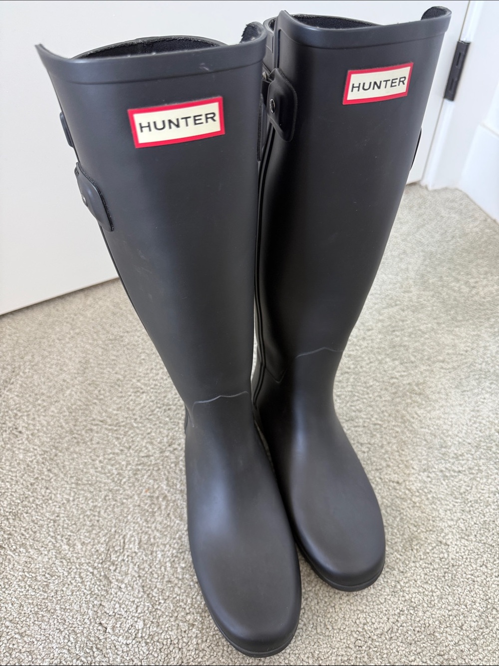 Hunter Matte Black Tall Rain Boots - Women’s size 6 - Picture 7 of 7